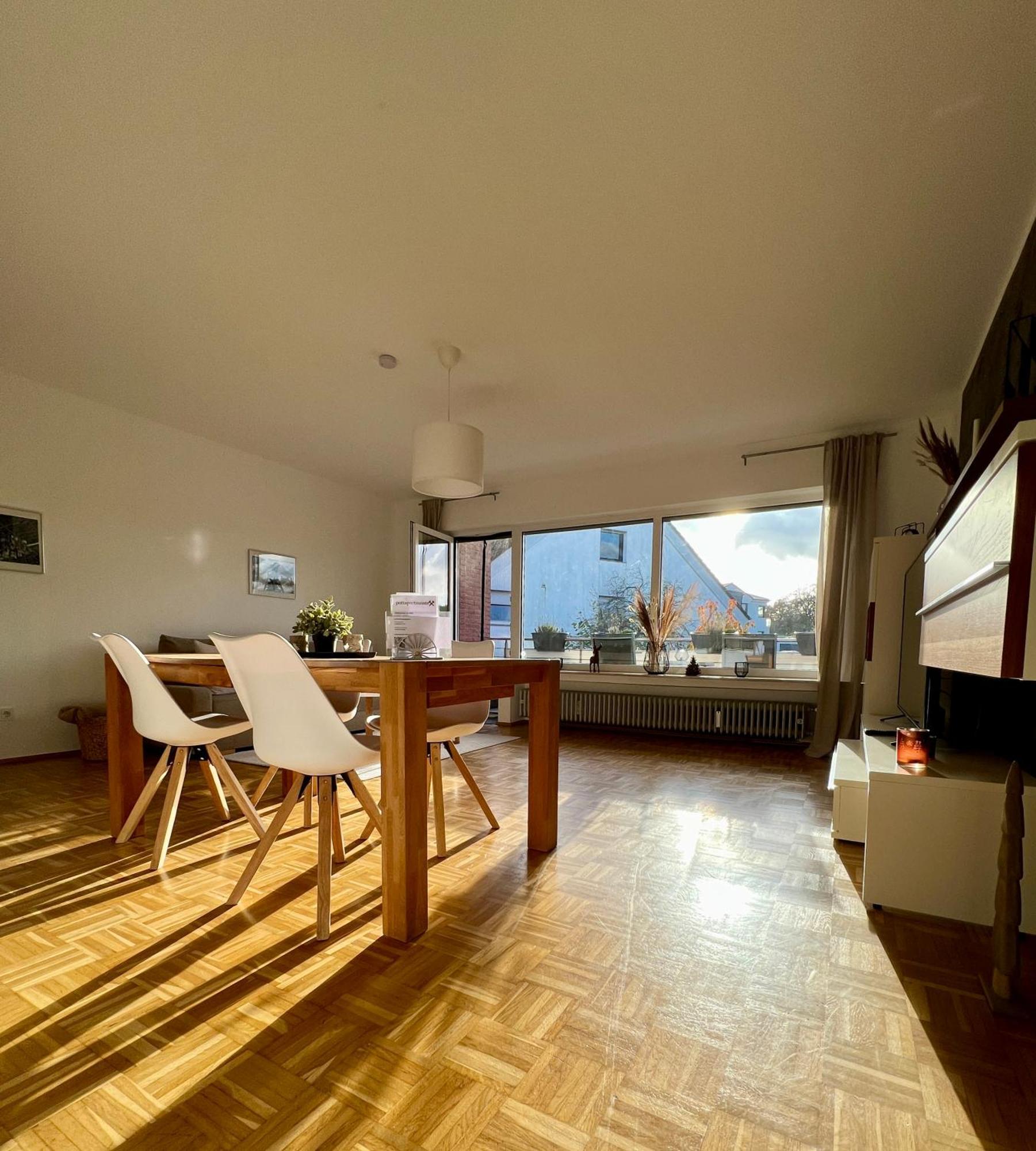 Pottapartments - Mit Balkon Und Kueche - Familienfreundlich Apartment